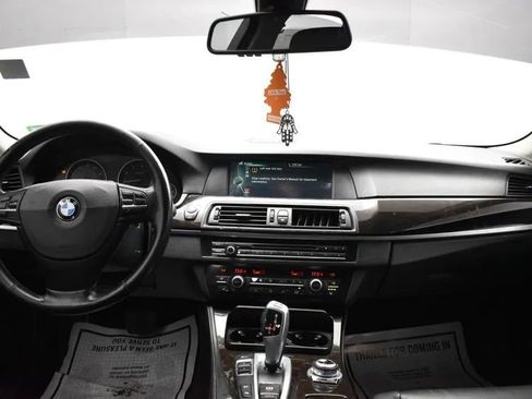 Used 2013 BMW 528i xDrive Sedan image 18