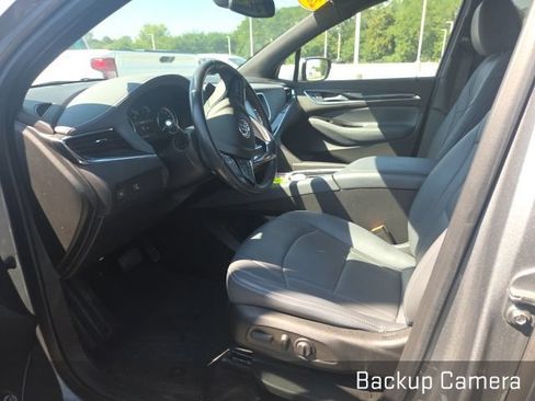 Used 2023 Buick Enclave Essence w/ Experience Buick Package FWD image 9