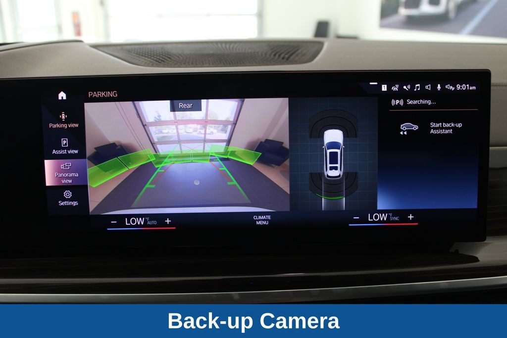 Used 2023 BMW X7 xDrive40i AWD/4WD image 18