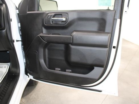 Used 2024 Chevrolet Silverado 1500 Custom image 29