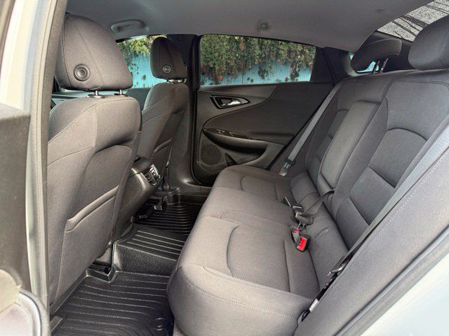 Used 2021 Chevrolet Malibu LT FWD image 14
