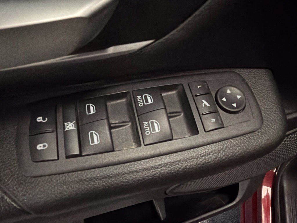 Used 2023 RAM 1500 Big Horn AWD/4WD image 13
