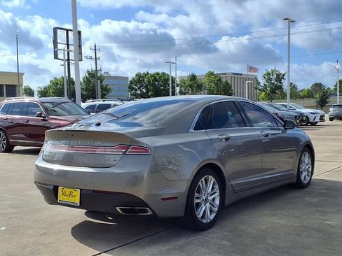 Used 2016 Lincoln MKZ w/ Equipment Group 300A Reserve FWD image 2