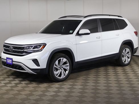 Used 2023 Volkswagen Atlas SE w/ Panoramic Sunroof Package AWD/4WD image 9