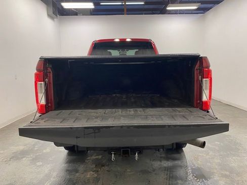 Used 2017 Ford F250 XLT image 25