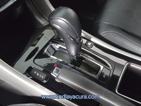 Used 2017 Honda Accord EX-L image 23