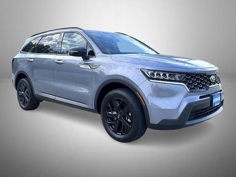 Used 2021 Kia Sorento S w/ Panoramic Sunroof Package AWD/4WD image 3