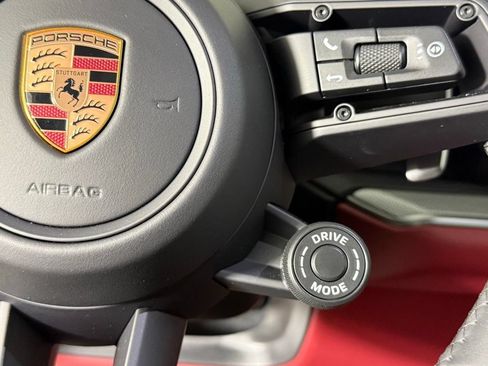 Certified 2026 Porsche Cayenne Coupe AWD/4WD image 38