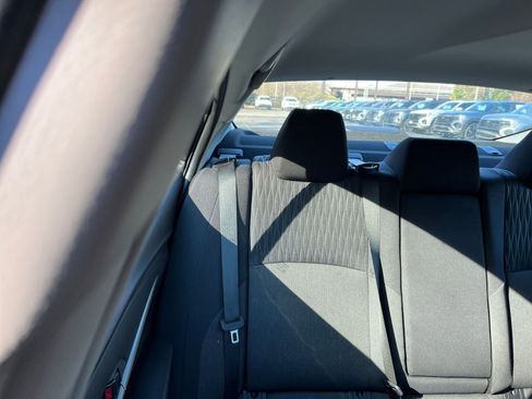 Used 2025 Toyota Camry LE image 37