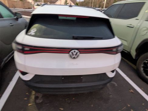 Used 2022 Volkswagen ID.4 Pro S image 5