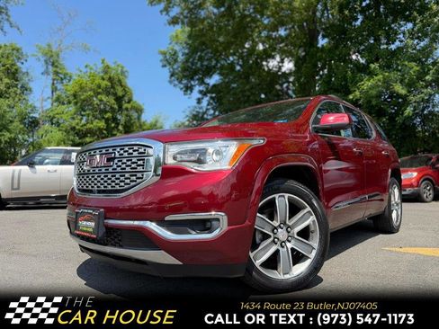 Used 2018 GMC Acadia Denali w/ Technology Package AWD/4WD image 2
