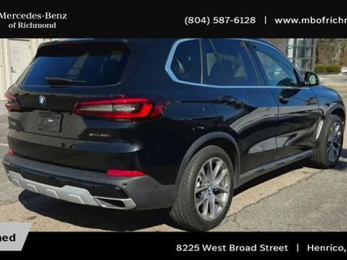 Used 2021 BMW X5 xDrive40i w/ Premium Package image 2
