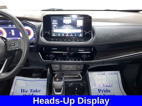 Used 2023 Nissan Rogue Platinum w/ Platinum Premium Package image 18