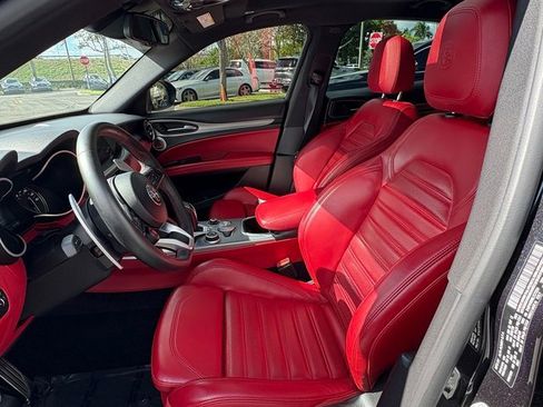 Used 2020 Alfa Romeo Stelvio Ti Sport w/ Quick Order Package 22S Sport image 18