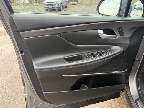 Used 2020 Hyundai Santa Fe Limited image 11