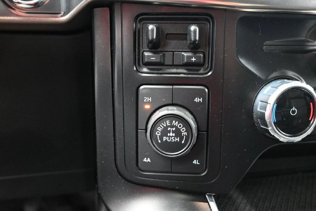 Used 2023 Ford F150 Raptor w/ Raptor Carbon Fiber Package AWD/4WD image 27