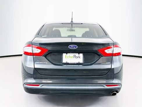 Used 2014 Ford Fusion SE image 7