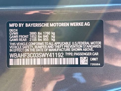 Used 2025 BMW Z4 sDrive30i w/ Premium Package image 29