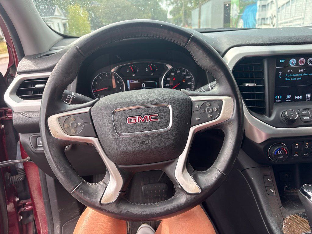 Used 2017 GMC Acadia SLE FWD image 12