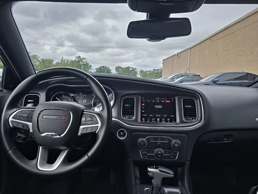 Used 2015 Dodge Charger R/T RWD image 12