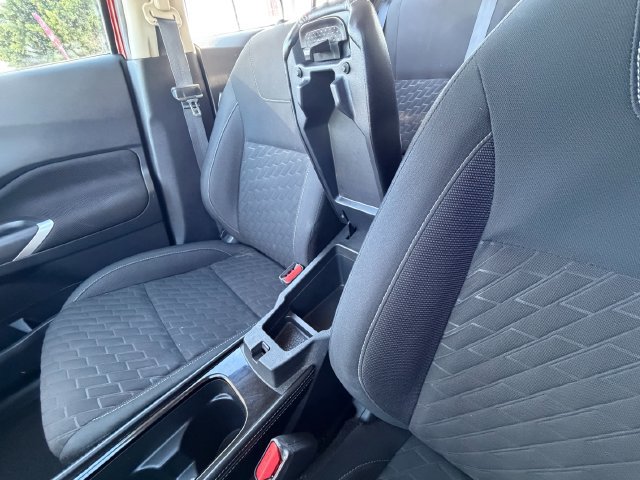Used 2023 Nissan Kicks SV FWD image 38