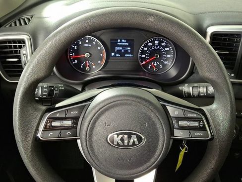Used 2021 Kia Sportage LX AWD/4WD image 18