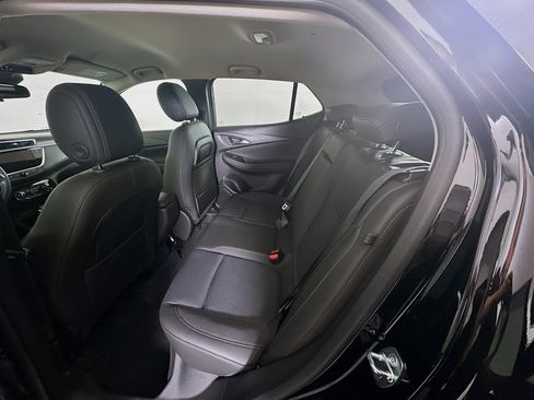 Used 2023 Buick Encore GX Select w/ Safety Package II image 28