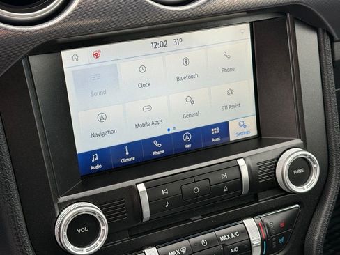 Used 2019 Ford Mustang GT Premium w/ Equipment Group 401A image 3