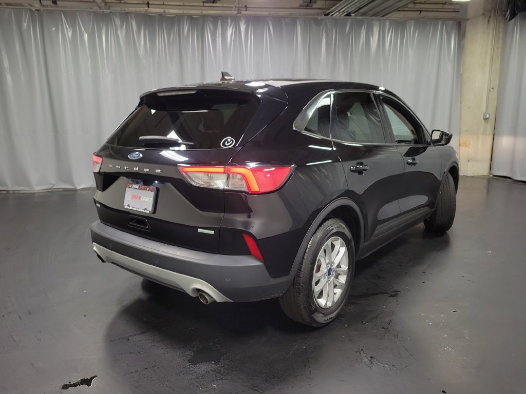 Used 2020 Ford Escape SE FWD image 9