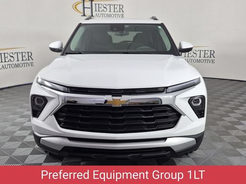 Certified 2026 Chevrolet TrailBlazer LT w/ Driver Confidence Package FWD image 9
