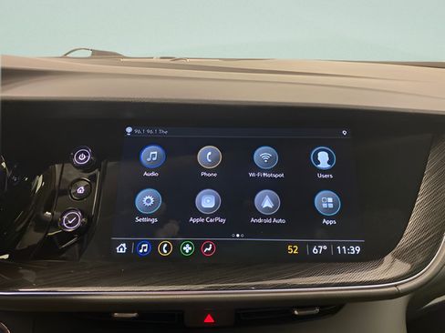 Used 2023 Buick Envision Essence w/ Sport Touring Package AWD/4WD image 10