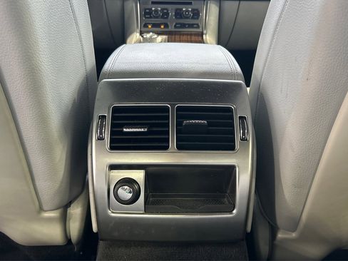 Used 2013 Jaguar XF 3.0 image 32