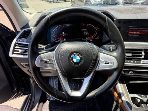 Used 2020 BMW X7 xDrive40i w/ Premium Package AWD/4WD image 23