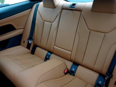 Used 2025 BMW 430i xDrive Coupe w/ Convenience Package image 10