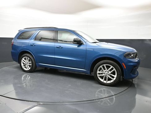 Used 2025 Dodge Durango GT AWD/4WD image 1