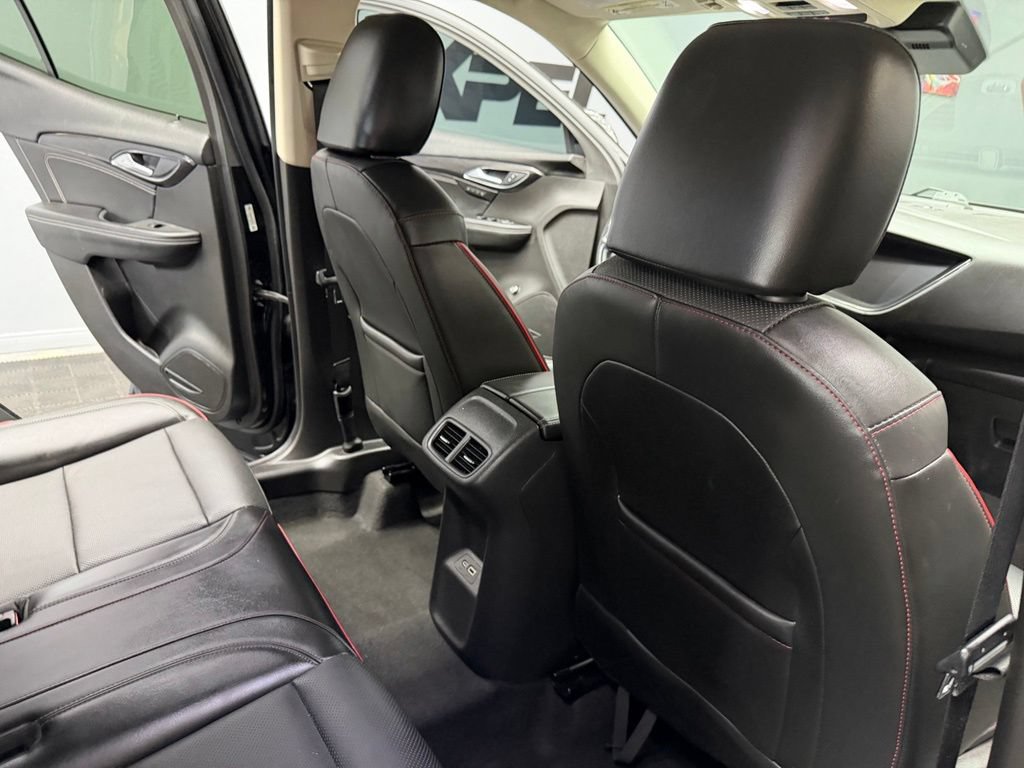 Used 2023 Buick Envision Essence w/ Sport Touring Package FWD image 43