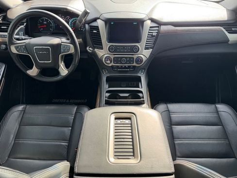 Used 2018 GMC Yukon Denali w/ Open Road Package image 17