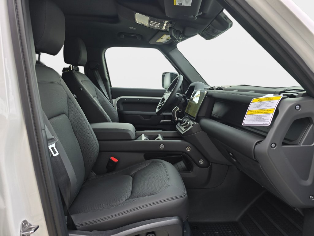 New 2026 Land Rover Defender 110 X-Dynamic SE AWD/4WD image 10