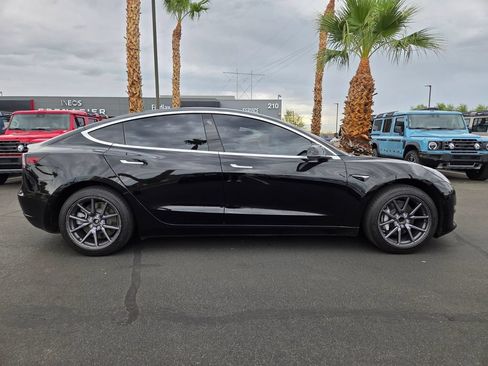 Used 2020 Tesla Model 3 Standard Range Plus RWD image 7