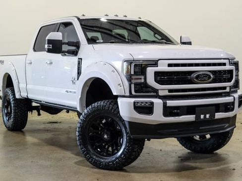 Used 2020 Ford F250 Lariat image 4