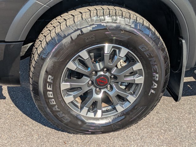 Used 2024 Nissan Titan PRO-4X w/ Pro-4x Convenience Package AWD/4WD image 22