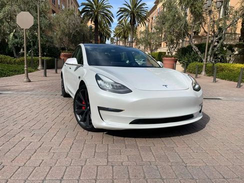 Used 2020 Tesla Model 3 Performance AWD/4WD image 5