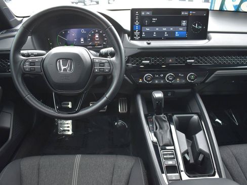 Used 2024 Honda Accord Sport image 18