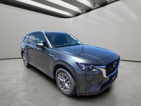 Used 2025 MAZDA CX-90 3.3 Turbo w/ Preferred Package AWD/4WD image 14