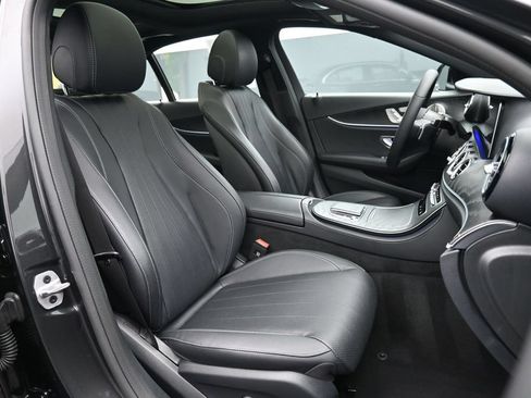 Used 2023 Mercedes-Benz E 350 4MATIC Sedan w/ Premium Package image 25