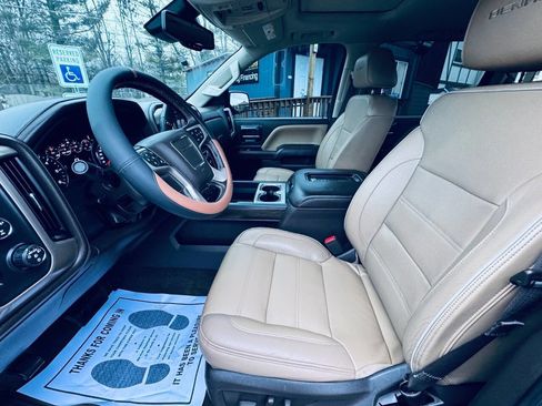 Used 2017 GMC Sierra 1500 Denali w/ Denali Ultimate Package image 17