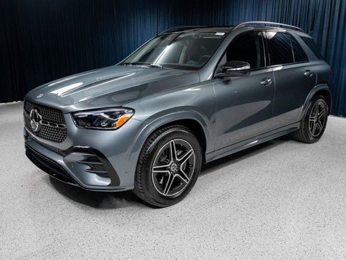 New 2026 Mercedes-Benz GLE 450 4MATIC image 1