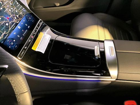 New 2026 Mercedes-Benz GLC 300 4MATIC image 10