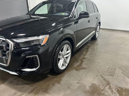 New 2025 Audi Q7 3.0T Premium Plus image 9