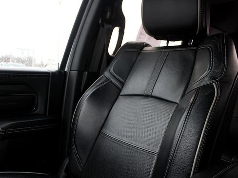 Used 2022 RAM 3500 Limited image 28